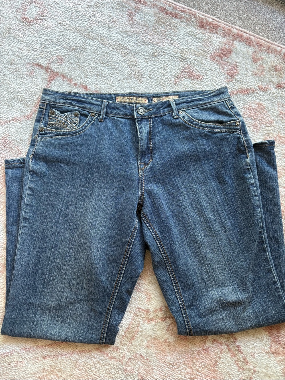 Vintage Vanilla Star Jeans flare jeans with pocket detail